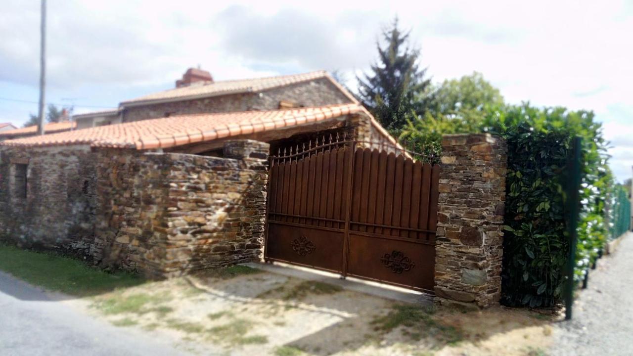 Au Clos De Launay Chambres D'Hotes Le Cellier エクステリア 写真